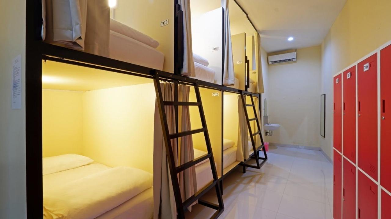 V Canggu Dormitory Zewnętrze zdjęcie